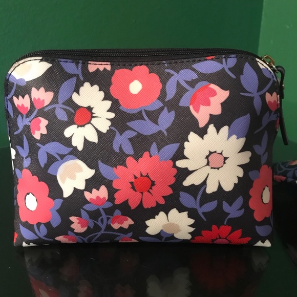 Kate Spade Cameron Street Floral Briley Set - Picture 5 of 15